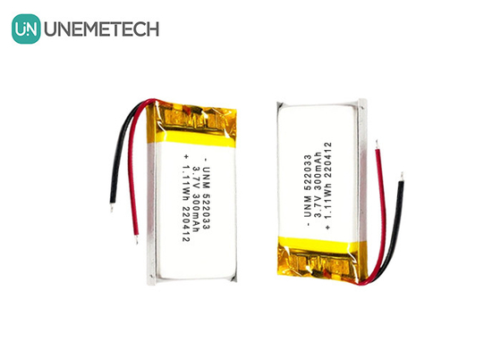 3.7V 300mAh 522033 แบตเตอรี่พอลิเมอร์ลิตยอนแบบจําเพาะแบบยืดหยุ่นสําหรับนาฬิกาสมาร์ท