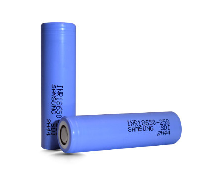Samsung 25S 18650 แบตเตอรี่ 20A ขนาด 2500mAh แบตเตอรี่ 3.6V แบตเตอรี่ลิทธิียมไอออนกระบอก INR18650-25S